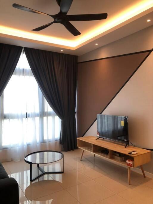 Apartemen Paradigm New 5-6pax Johor Bahru